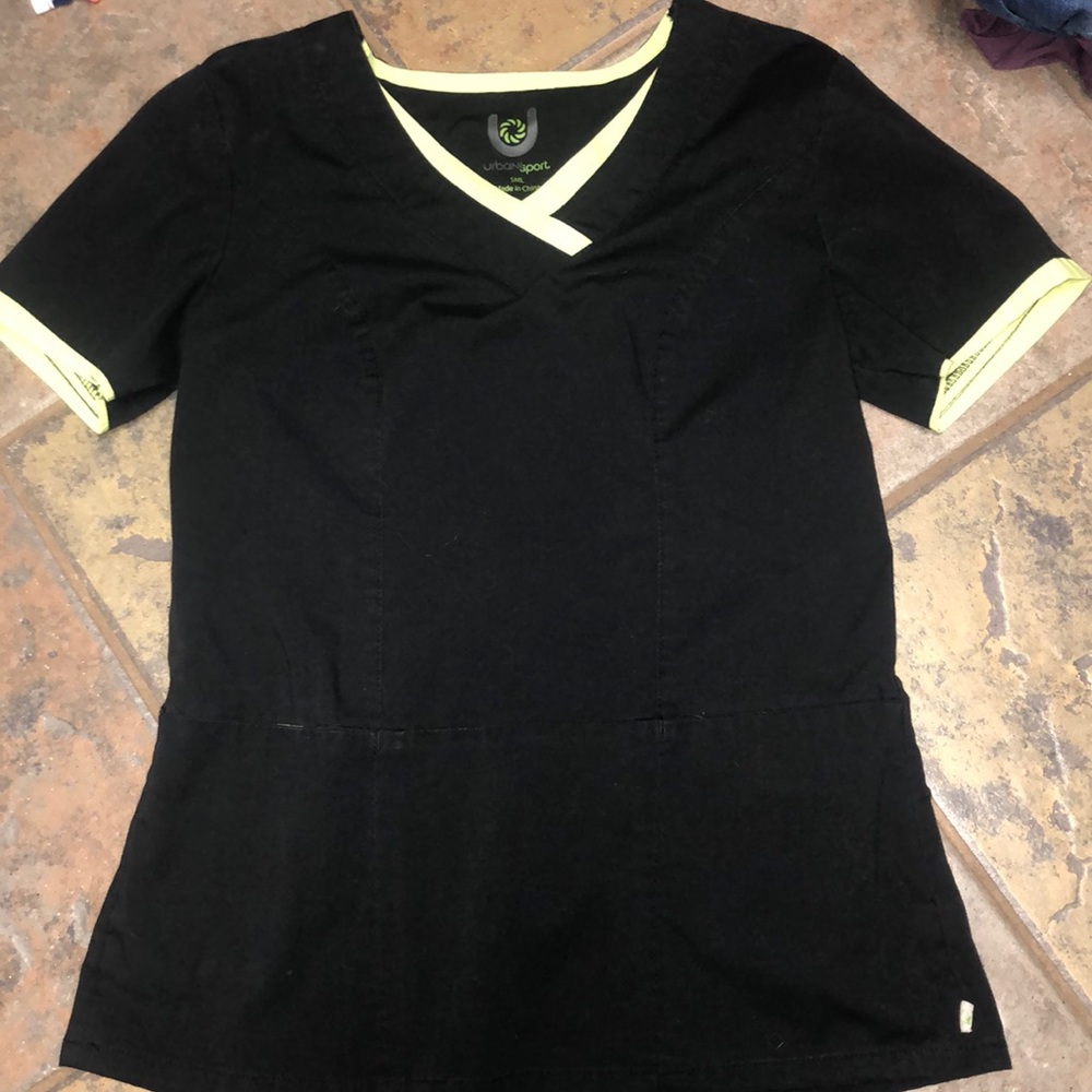 Urbane Sport top